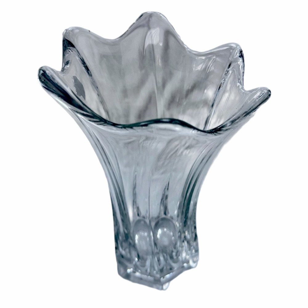 Sullivan 24% PbO Lead Crystal Vase Handcrafted in Poland Art Decor EUC